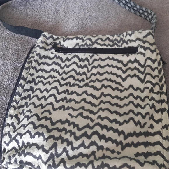 Purse - Picture 3 of 5